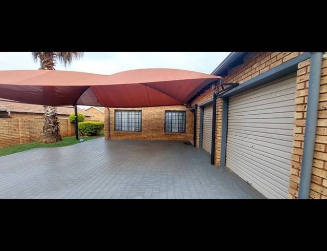 3 BEDROOM HOUSE FOR SALE IN THERESA PARK